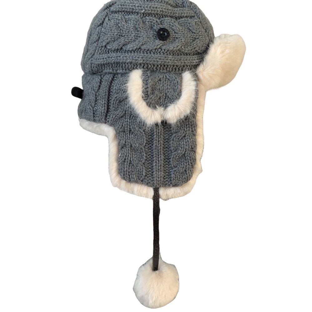 Barts Wool Cable Knit Faux Fur Trim Grey Bomber Hat Adjustable Pom Pom O/S - Picture 4 of 13